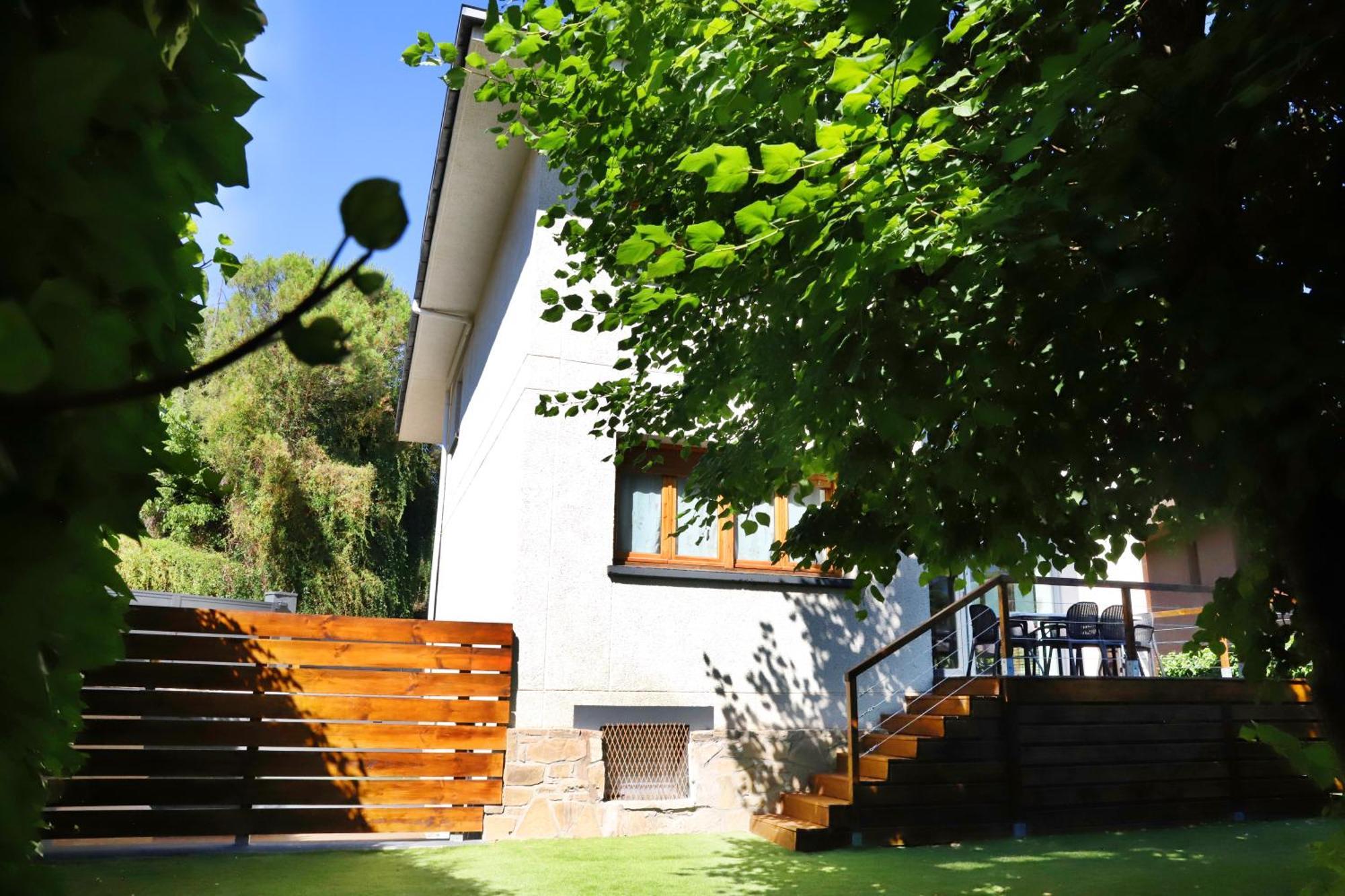 Villa San Lure Jaca Buitenkant foto